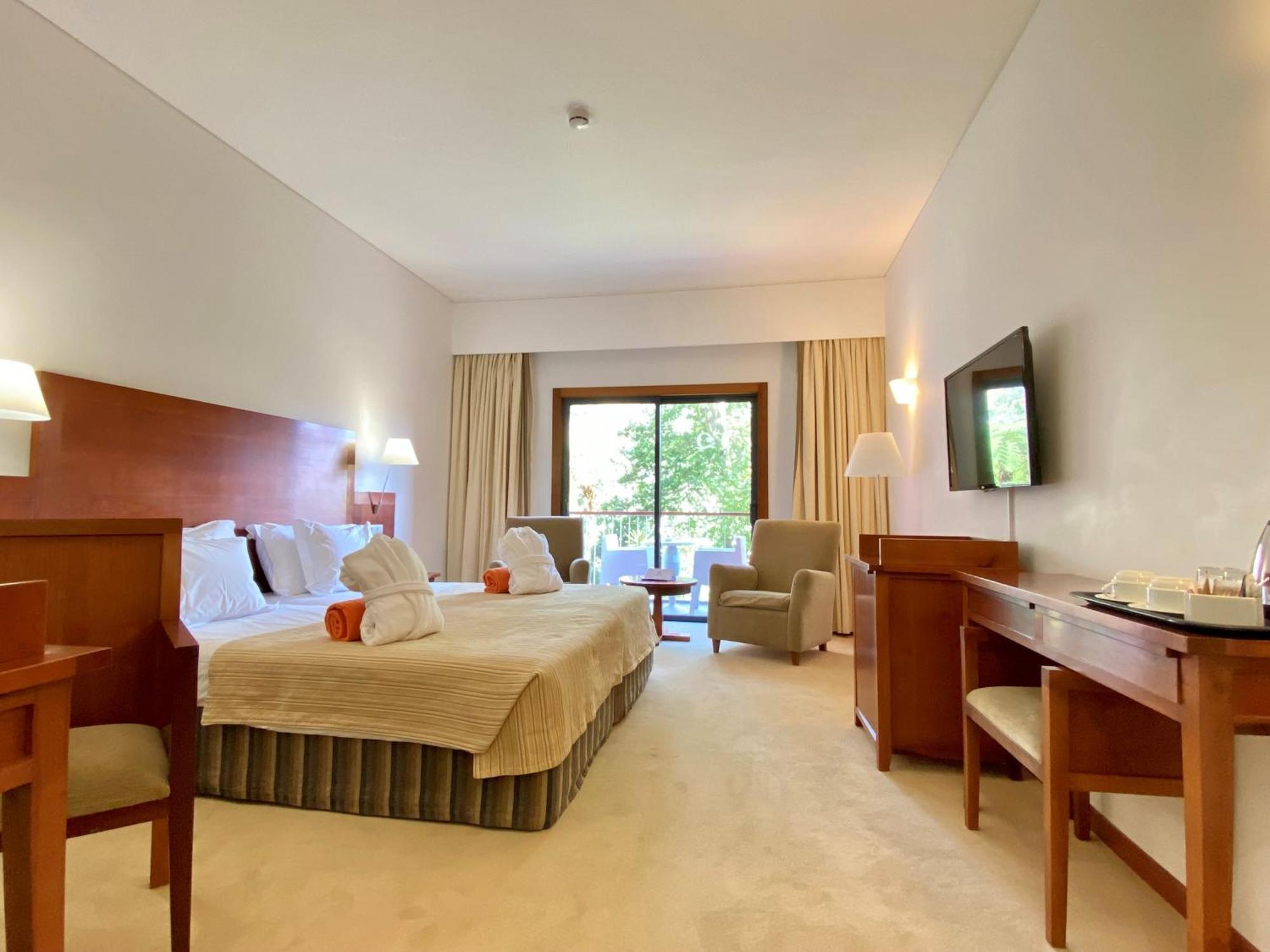 Bio Hotel - Hotel Quinta Da Serra Camara de Lobos Bagian luar foto